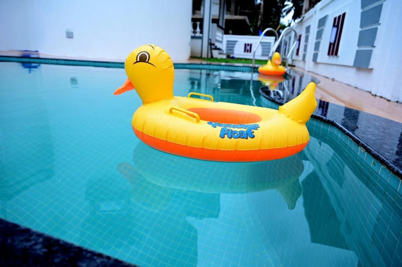 White House Villa-Private Pool Navelim エクステリア 写真