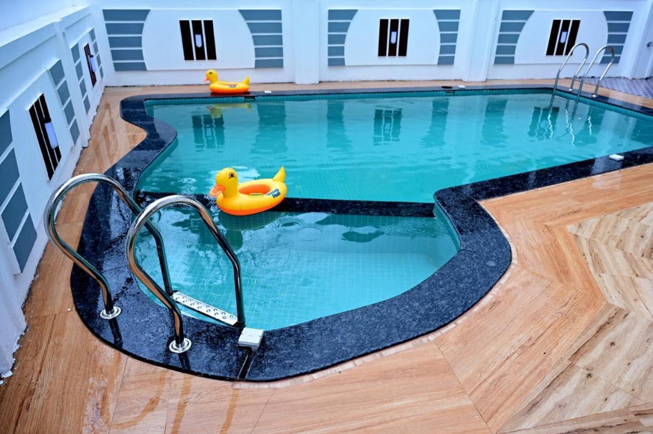 White House Villa-Private Pool Navelim エクステリア 写真