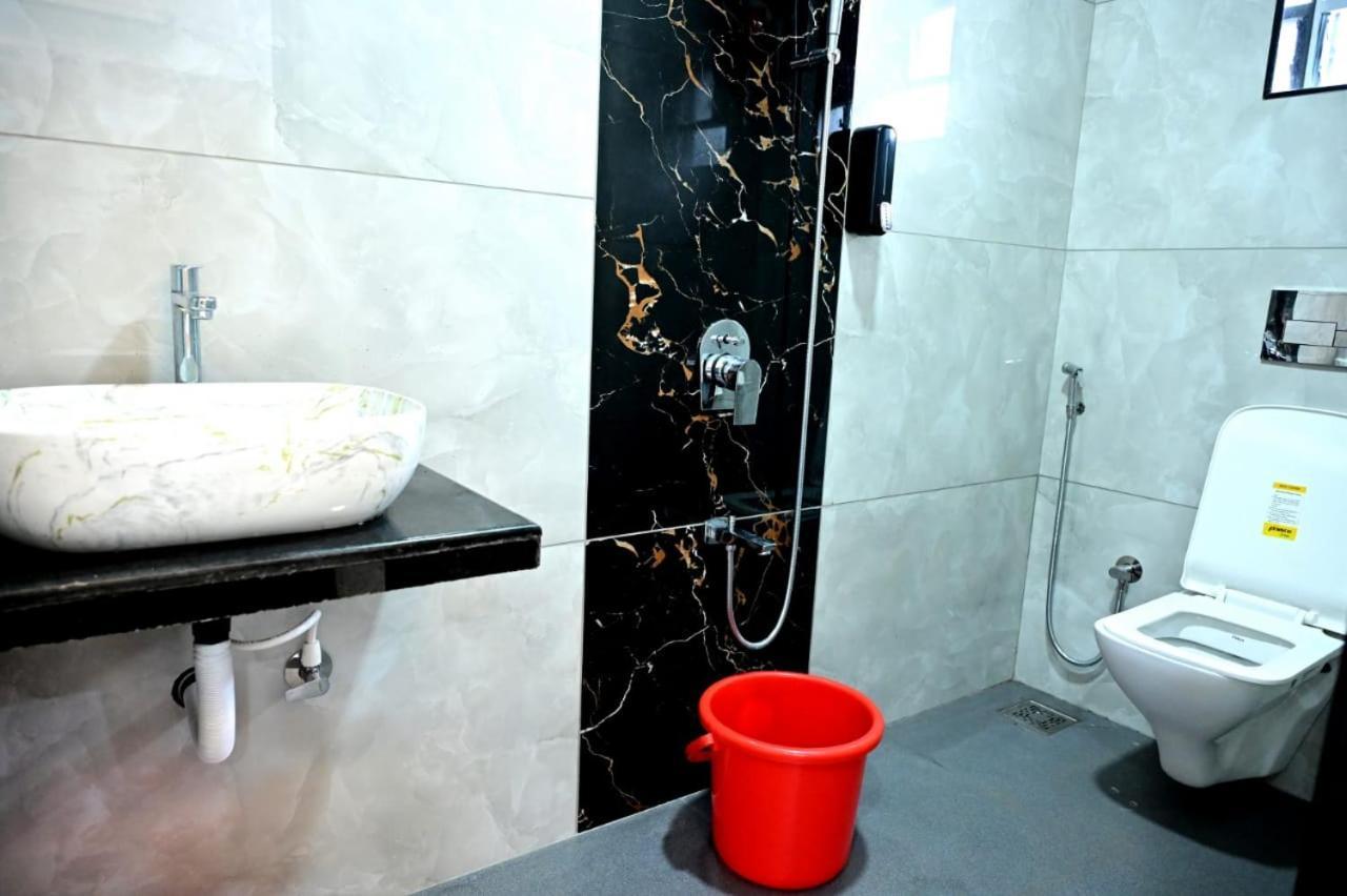 White House Villa-Private Pool Navelim エクステリア 写真