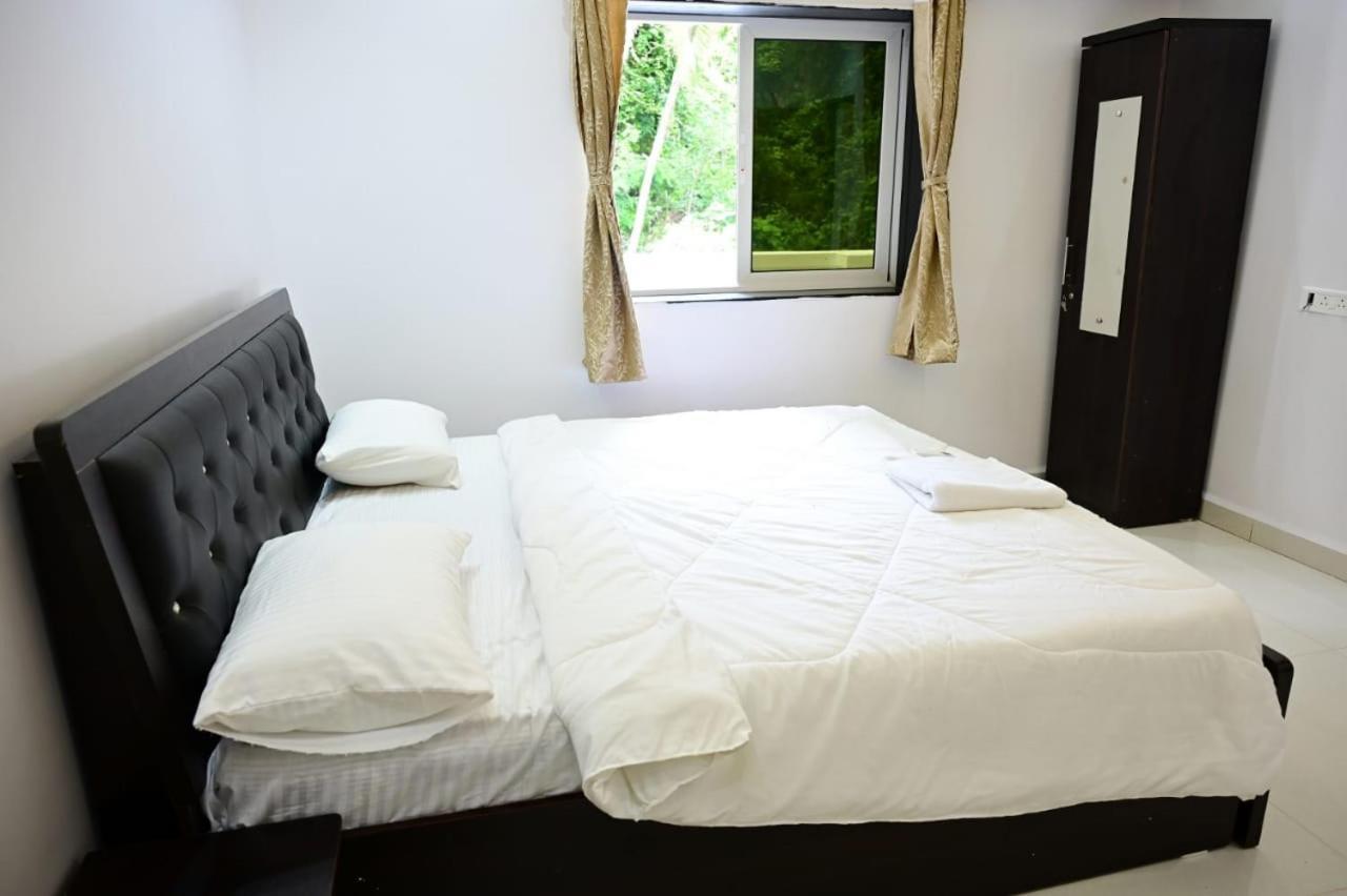 White House Villa-Private Pool Navelim エクステリア 写真